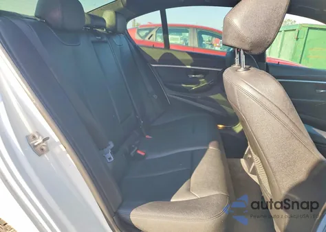 2018 BMW 330E z USA, uszkodzony, nr VIN WBA8E1C57JA762557